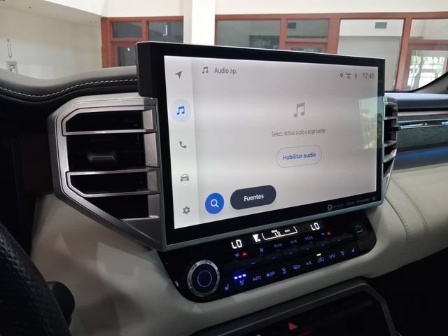Used 2024 Toyota Sequoia Capstone AWD/4WD image 19