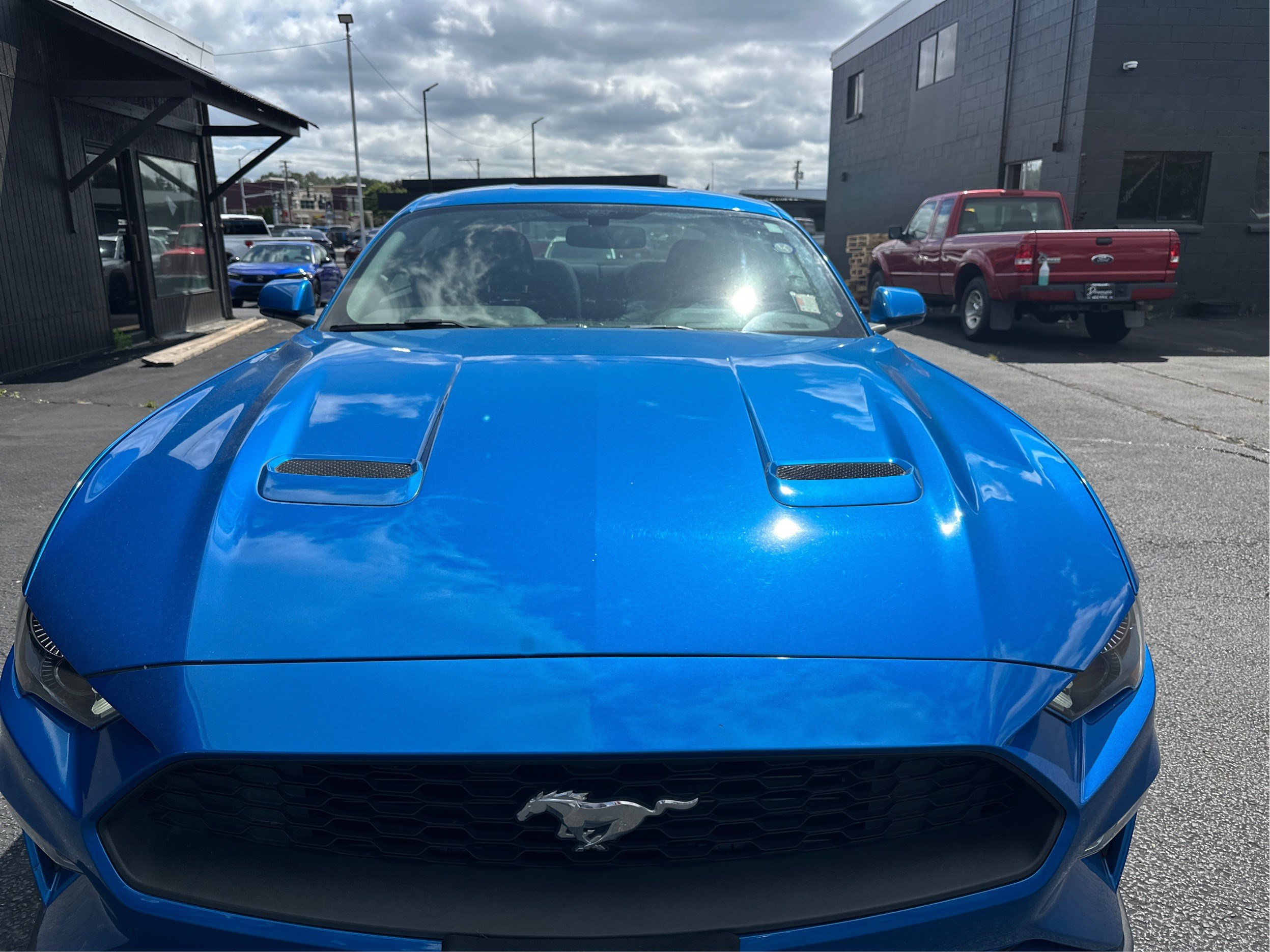 Used 2019 Ford Mustang Coupe RWD image 22