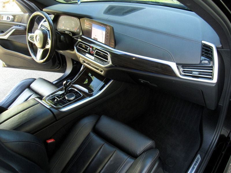 Used 2020 BMW X5 xDrive40i w/ M Sport Package AWD/4WD image 25