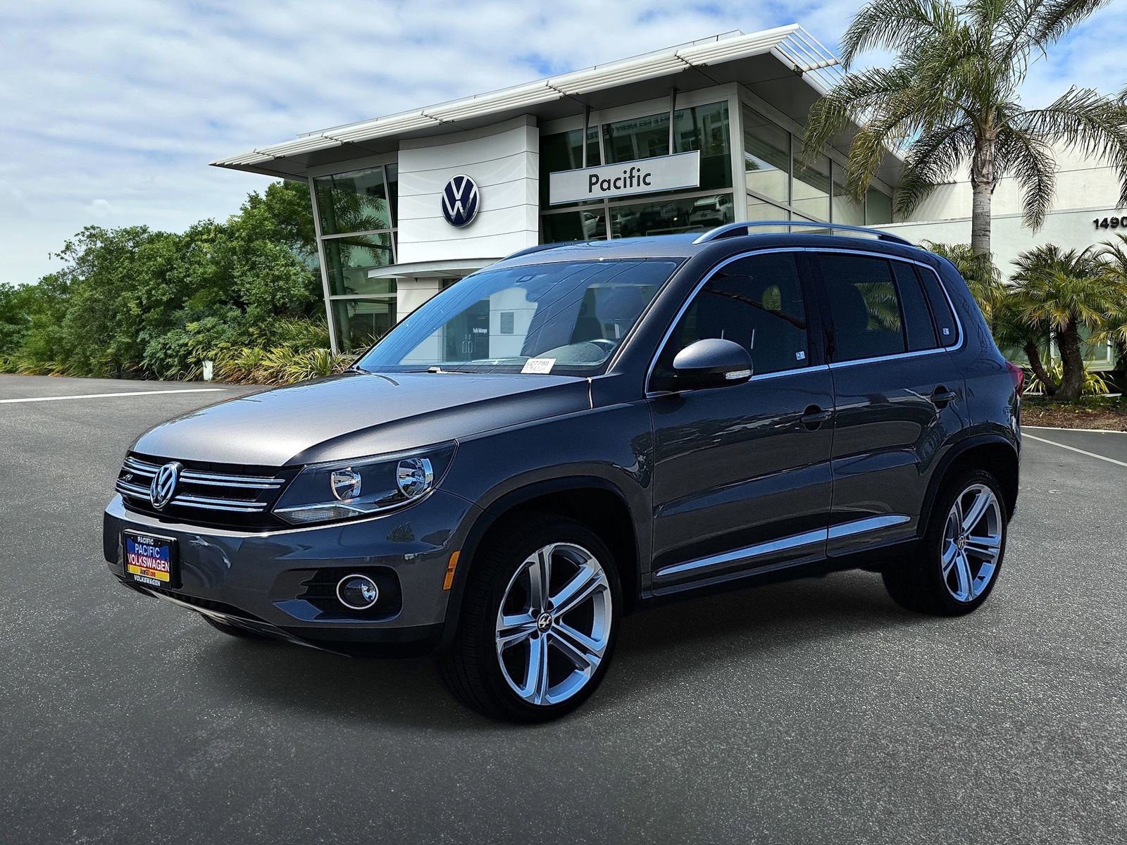 Used 2016 Volkswagen Tiguan R-Line