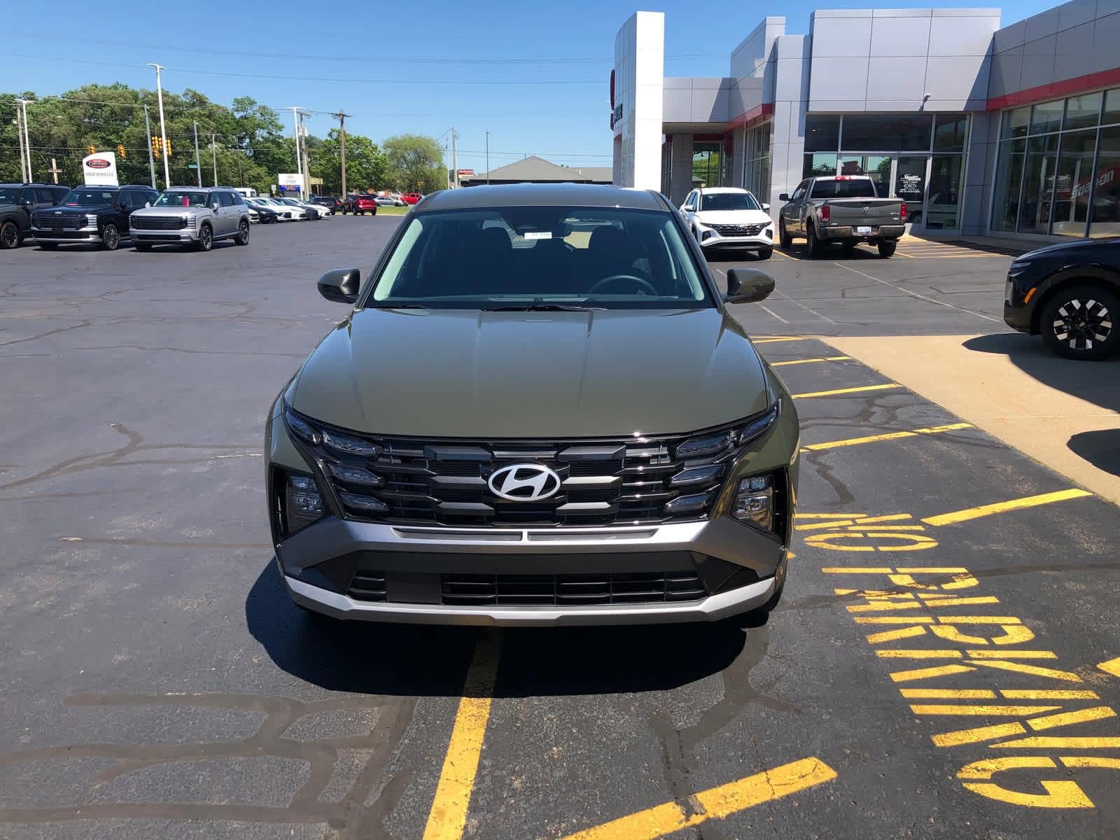 New 2026 Hyundai Tucson SE AWD/4WD image 2