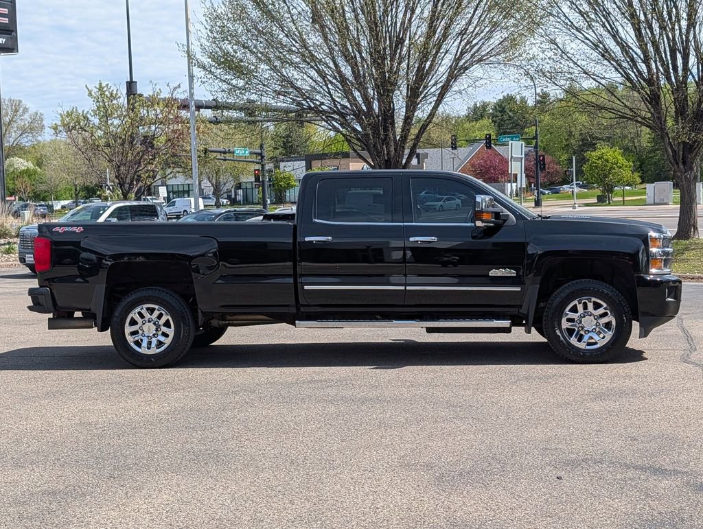Used 2016 Chevrolet Silverado 3500 High Country w/ Duramax Plus Package AWD/4WD image 15