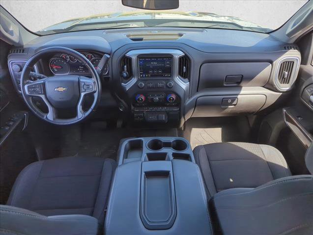Used 2021 Chevrolet Silverado 1500 LT image 16