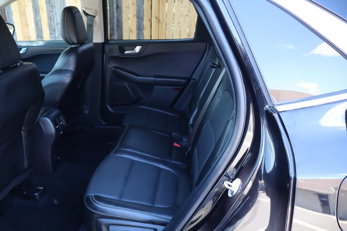Used 2020 Ford Escape Titanium AWD/4WD image 20