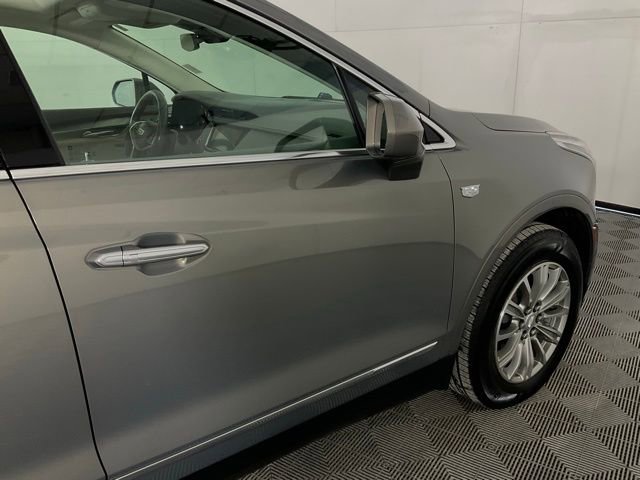 Used 2018 Cadillac XT5 Luxury w/ Driver Awareness Package image 7