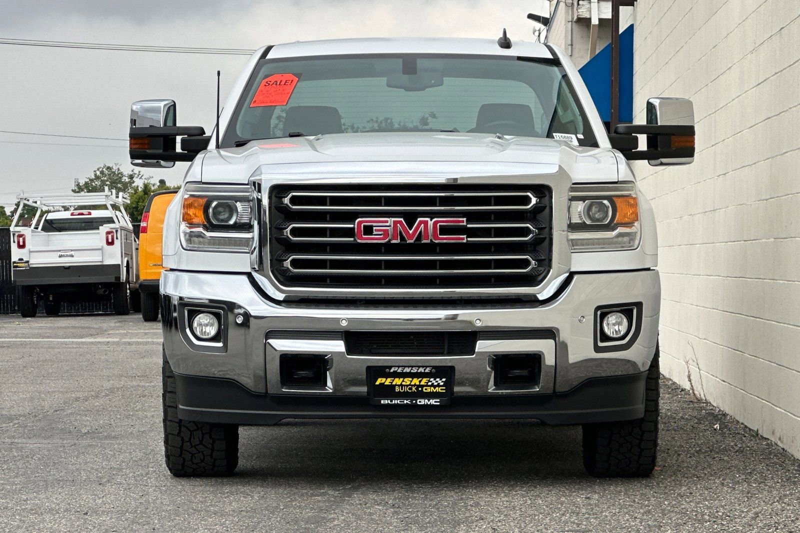Certified 2016 GMC Sierra 2500 SLT w/ Duramax Plus Package AWD/4WD image 9