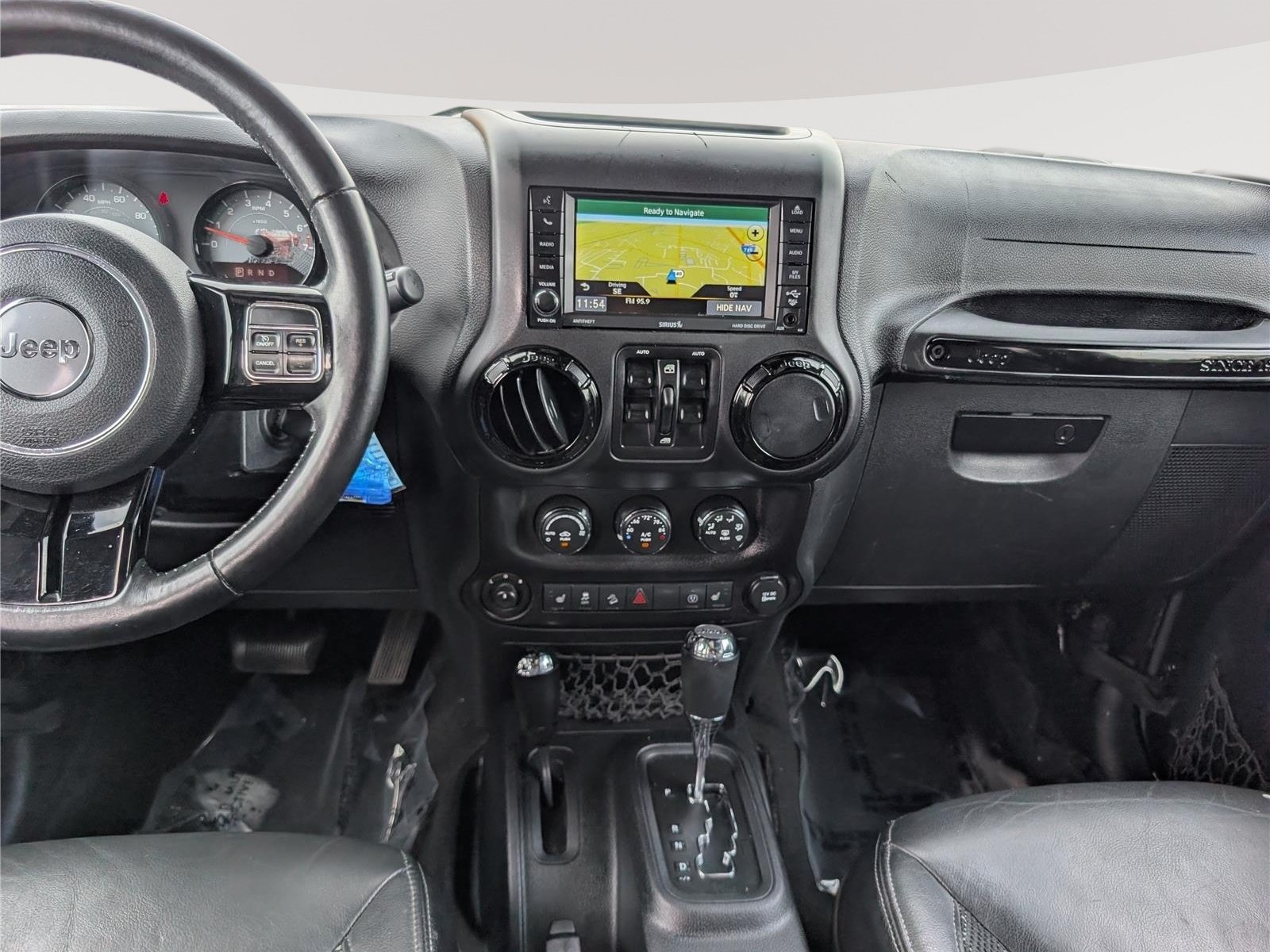 Used 2016 Jeep Wrangler Unlimited Sahara AWD/4WD image 17