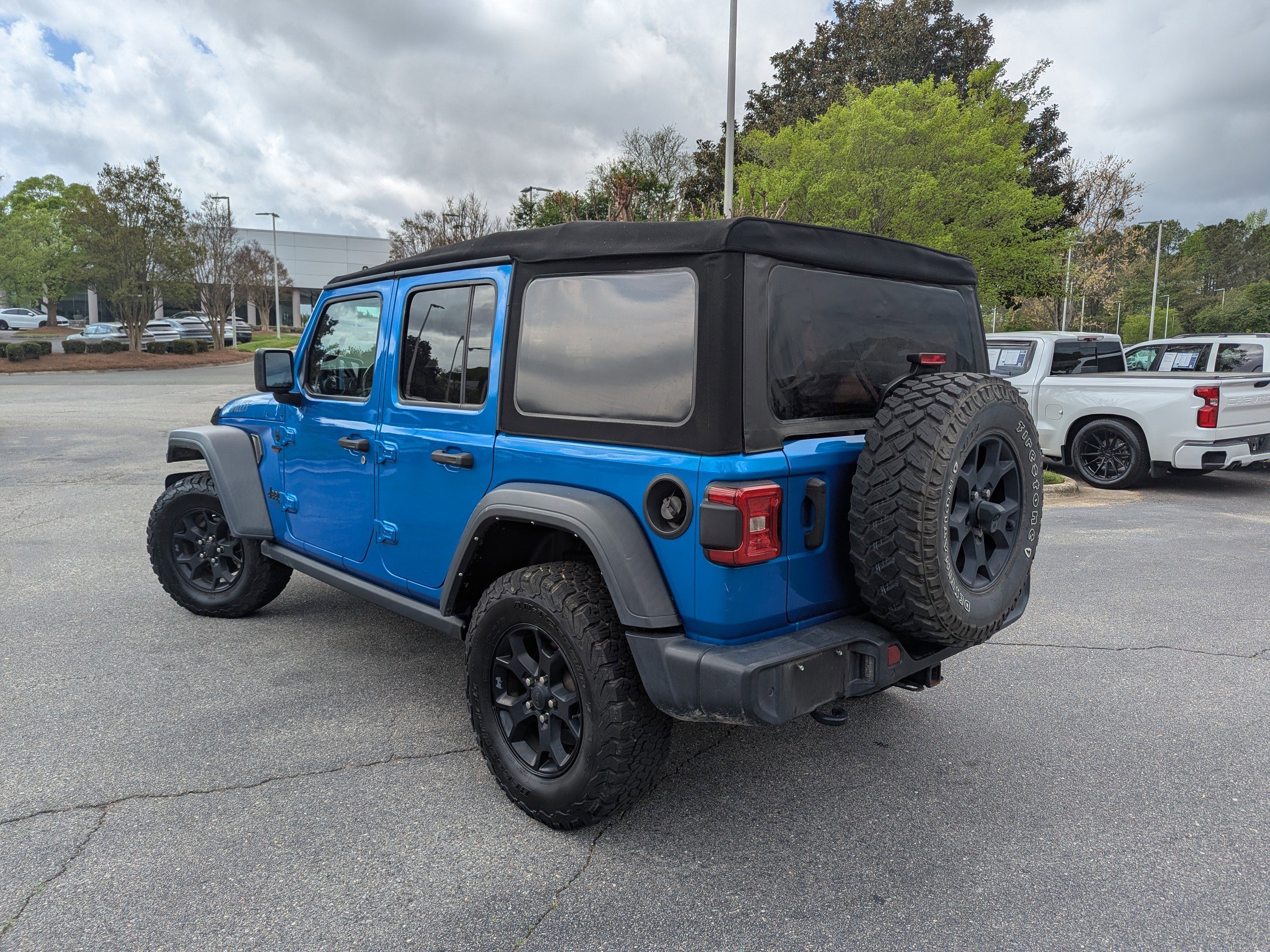 Used 2021 Jeep Wrangler Willys image 7