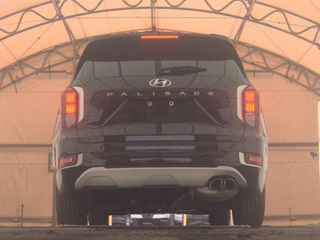 Used 2022 Hyundai Palisade Limited FWD image 5