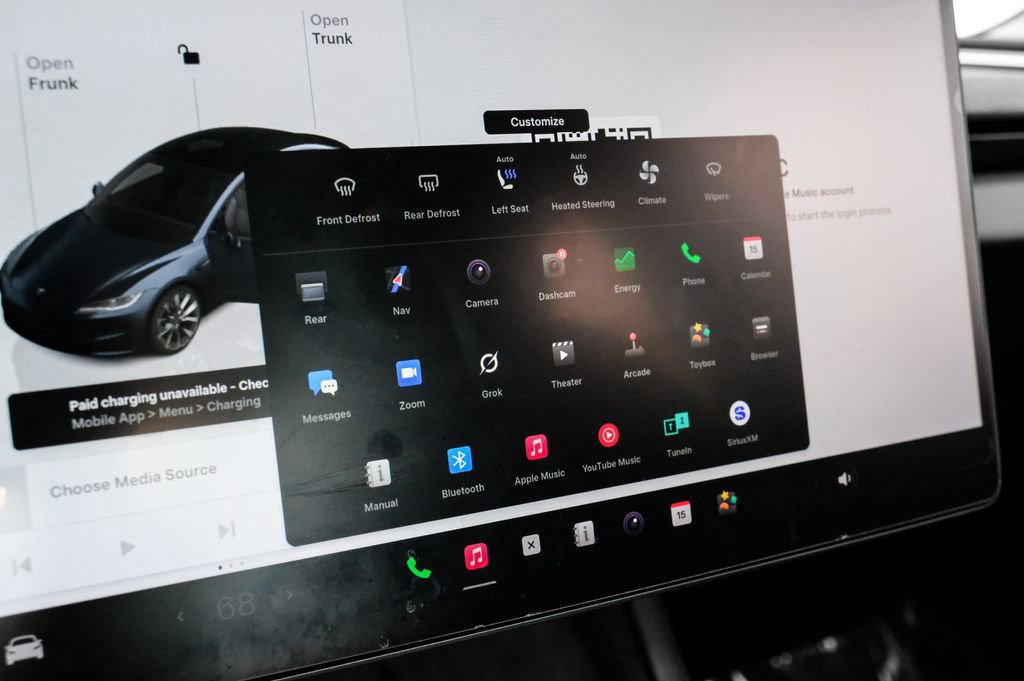 Used 2024 Tesla Model 3 Long Range RWD image 27