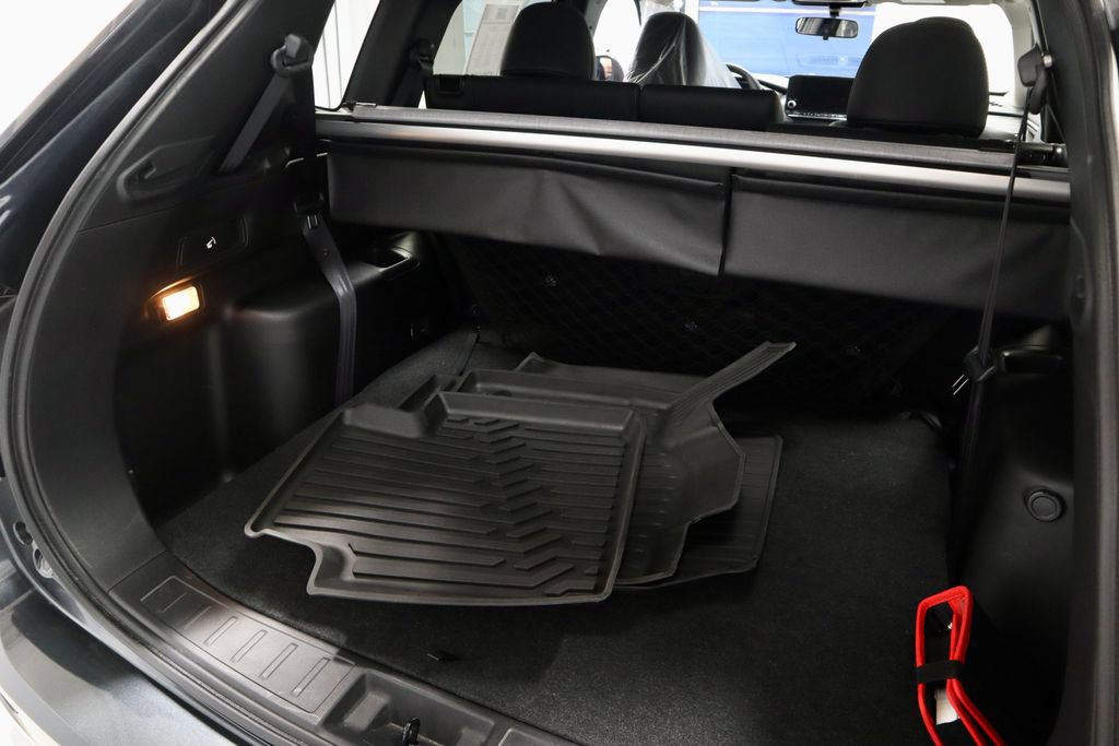 Used 2024 Mitsubishi Outlander SE image 14