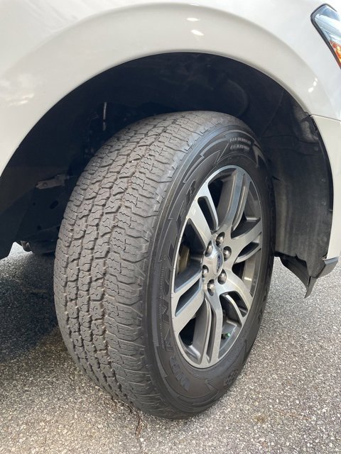 Certified 2022 Ford Expedition Max Limited image 2