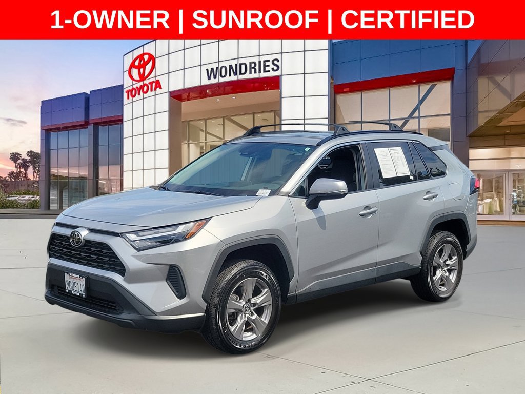 Used 2023 Toyota RAV4 XLE w/ Convenience Package FWD image 2