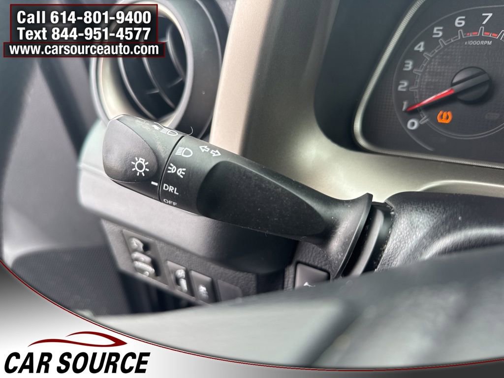 Used 2015 Toyota RAV4 LE image 16