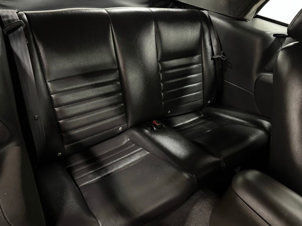 Used 2004 Ford Mustang GT image 17
