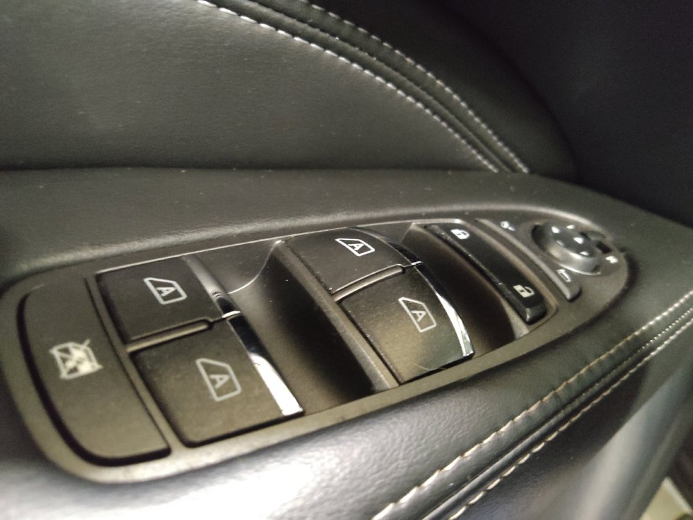 Used 2019 INFINITI QX60 Luxe w/ Essential Package FWD image 27