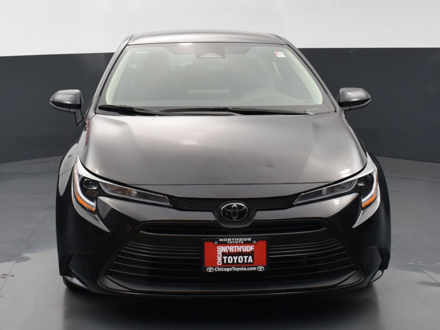 Used 2025 Toyota Corolla LE FWD image 7