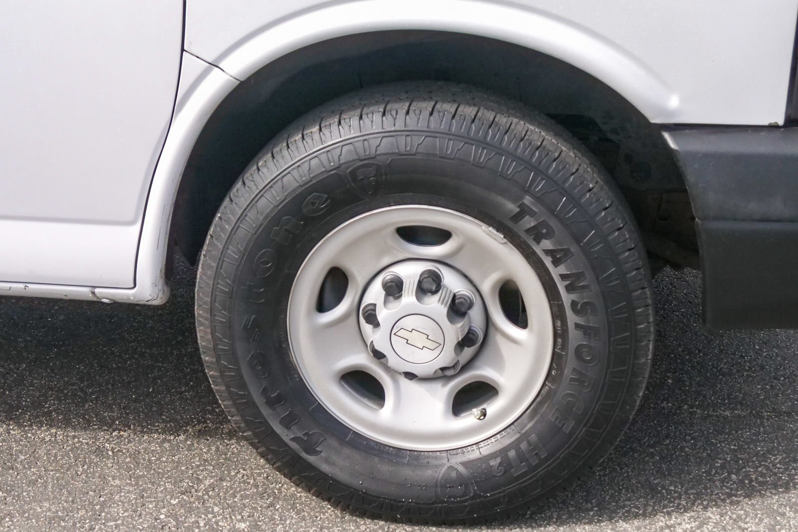 Used 2007 Chevrolet Express 2500 RWD image 5