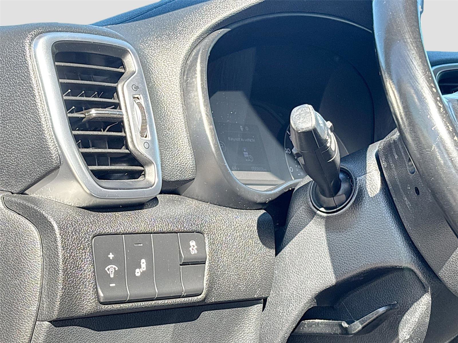 Used 2019 Kia Sportage EX image 10