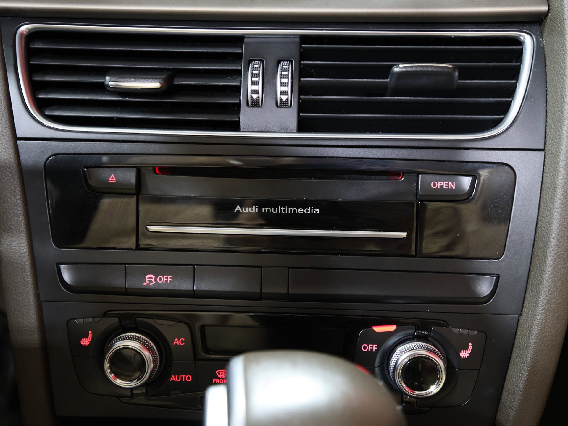 Used 2013 Audi A5 2.0T Premium Plus image 20