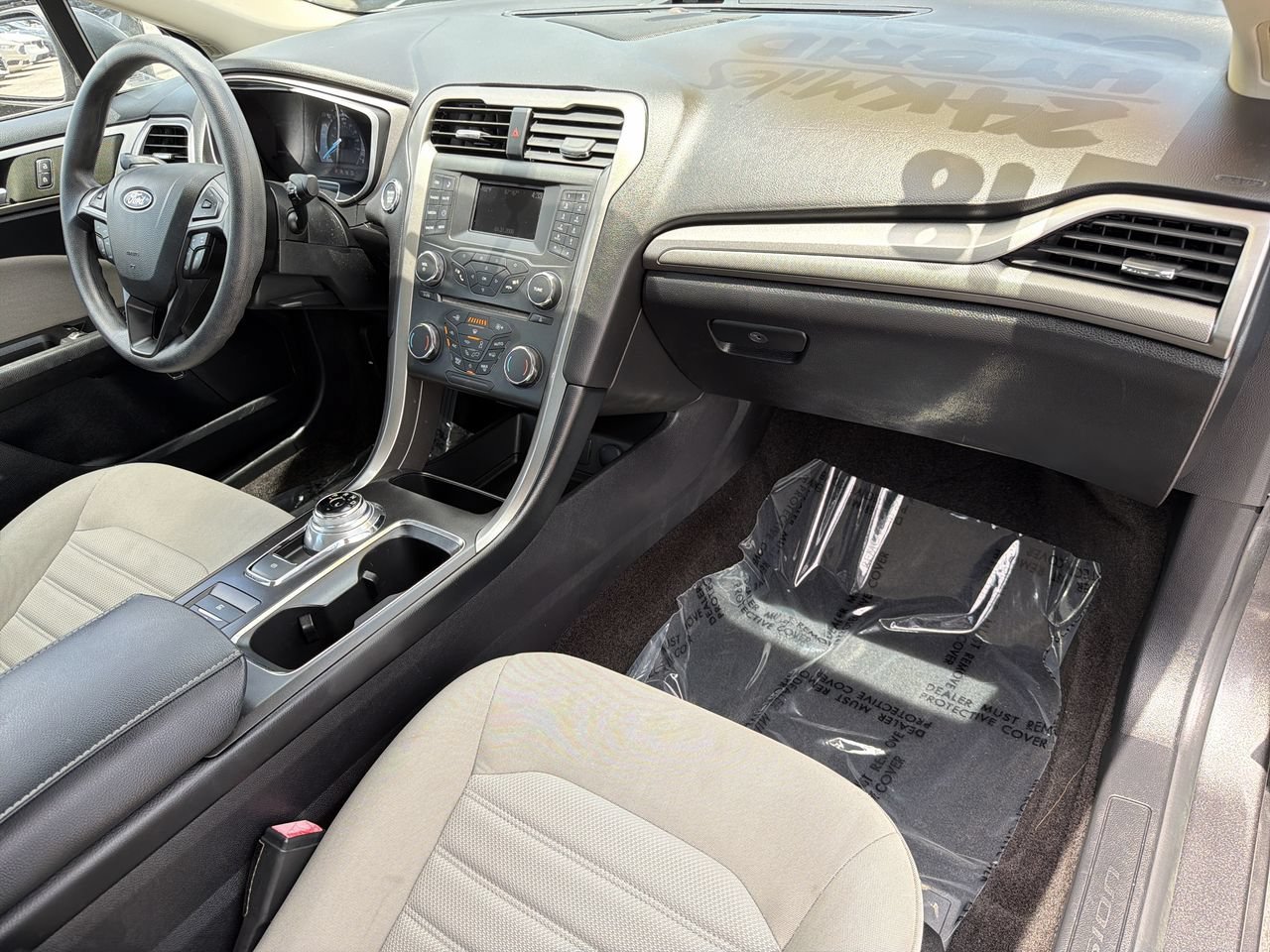 Used 2018 Ford Fusion S FWD image 10