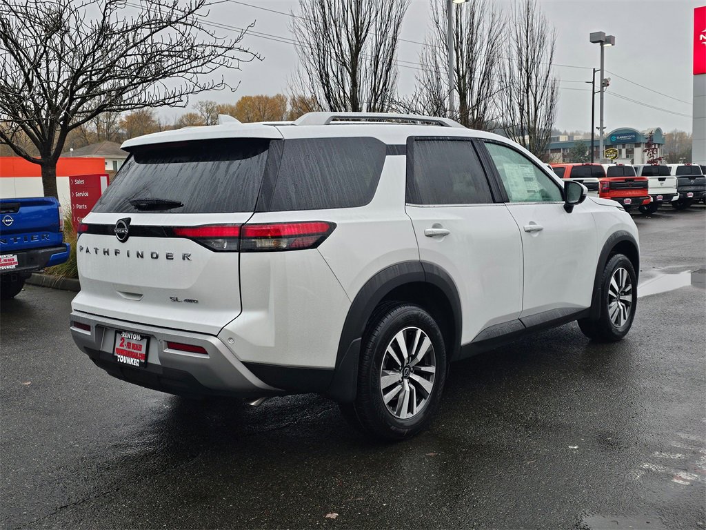 New 2025 Nissan Pathfinder SL w/ Cargo Package image 5