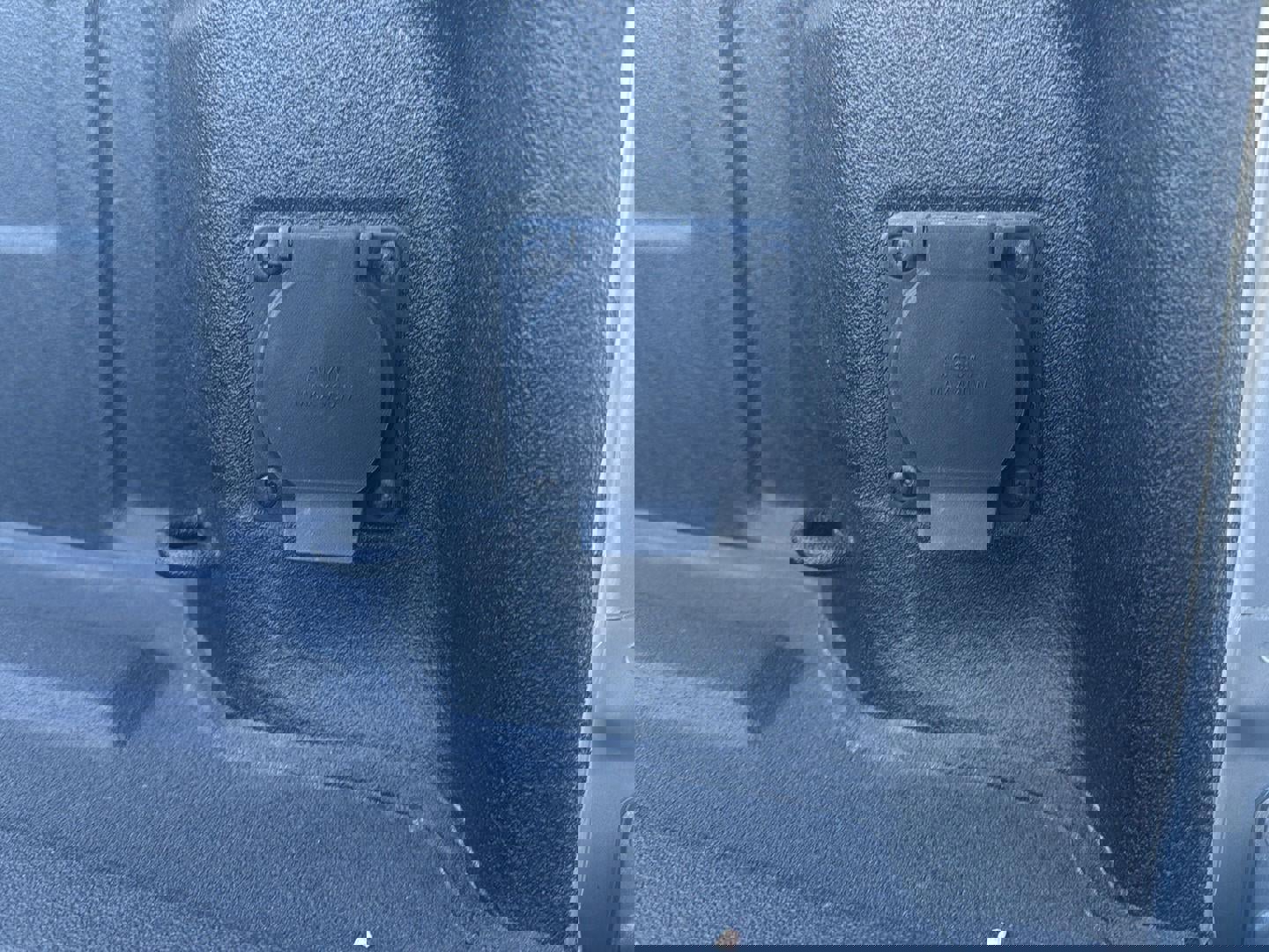 Used 2024 GMC Sierra 2500 AT4X image 5