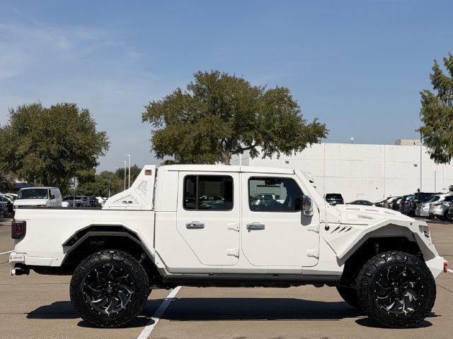 Used 2020 Jeep Gladiator Sport w/ Quick Order Package 24S AWD/4WD image 3