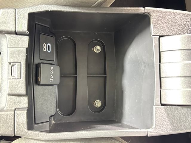 Used 2024 Toyota Corolla Cross LE image 39