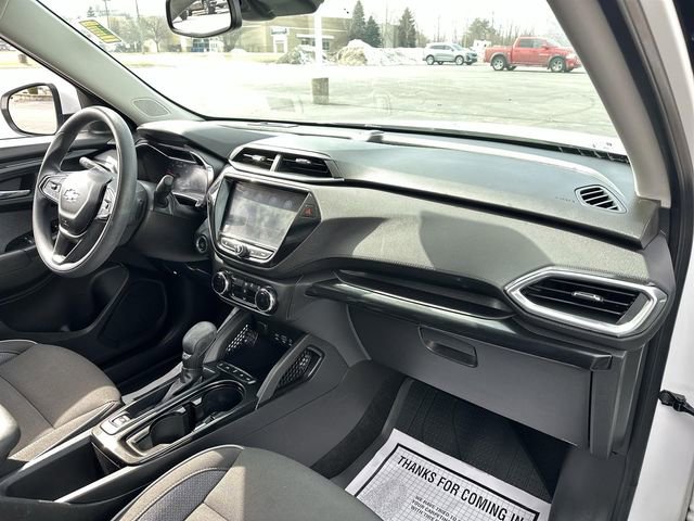 Certified 2023 Chevrolet TrailBlazer LT w/ Convenience Package image 27