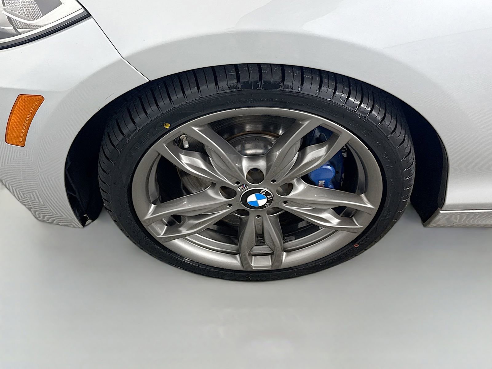 Used 2016 BMW M235i Convertible image 32