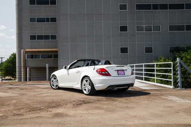 Used 2009 Mercedes-Benz SLK 55 AMG image 39