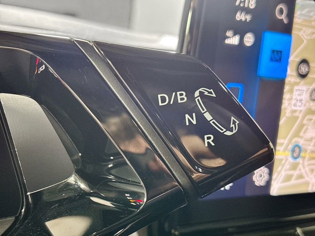 Certified 2023 Volkswagen ID.4 Pro S Plus AWD/4WD image 18