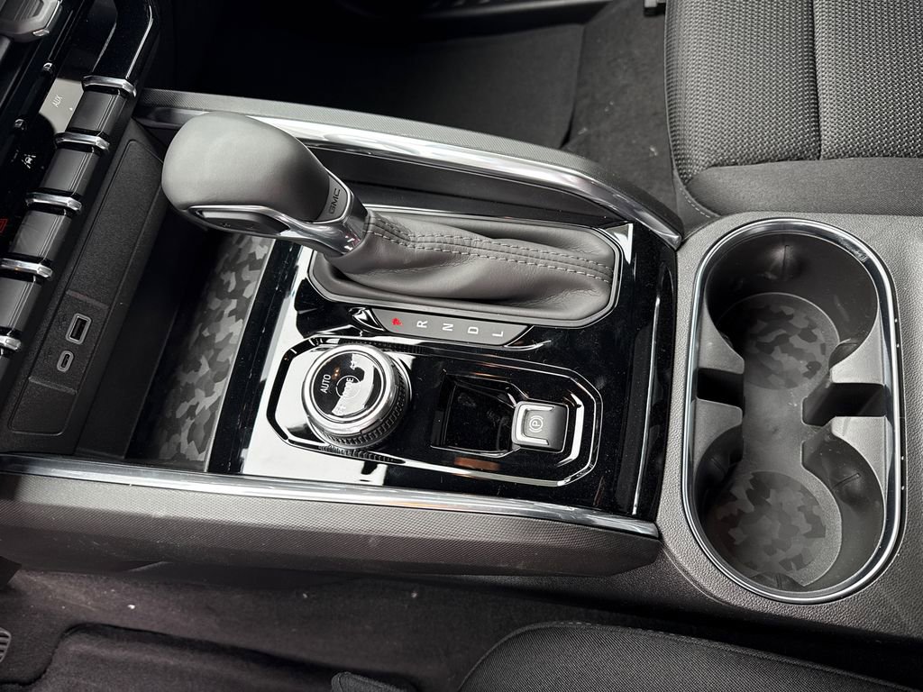 New 2026 GMC Canyon Elevation image 25