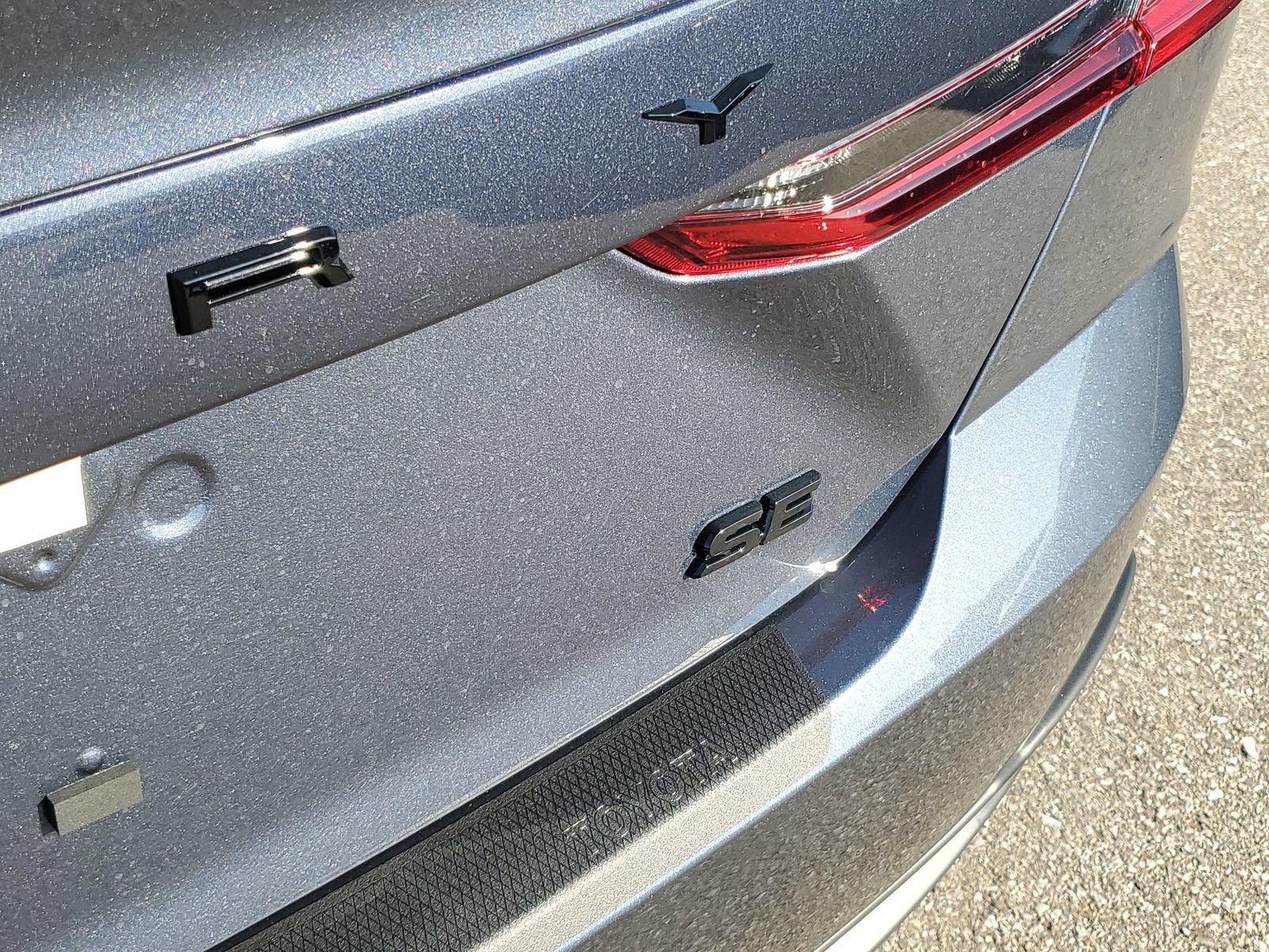 New 2026 Toyota Camry SE AWD/4WD image 8
