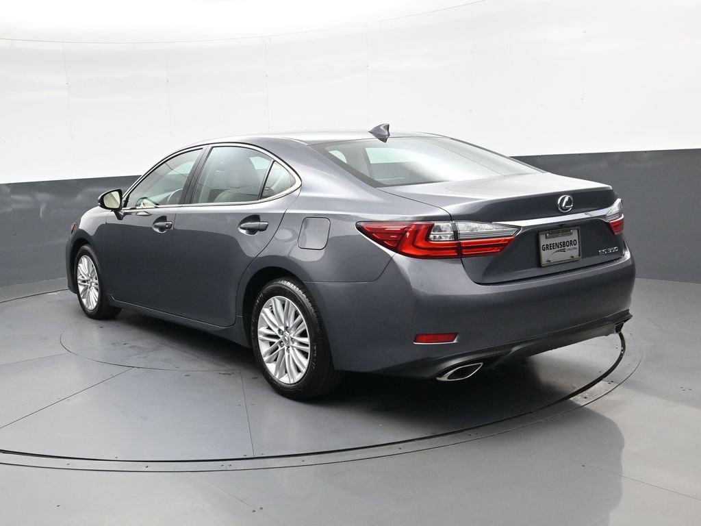 Used 2017 Lexus ES 350 w/ Premium Package FWD image 5