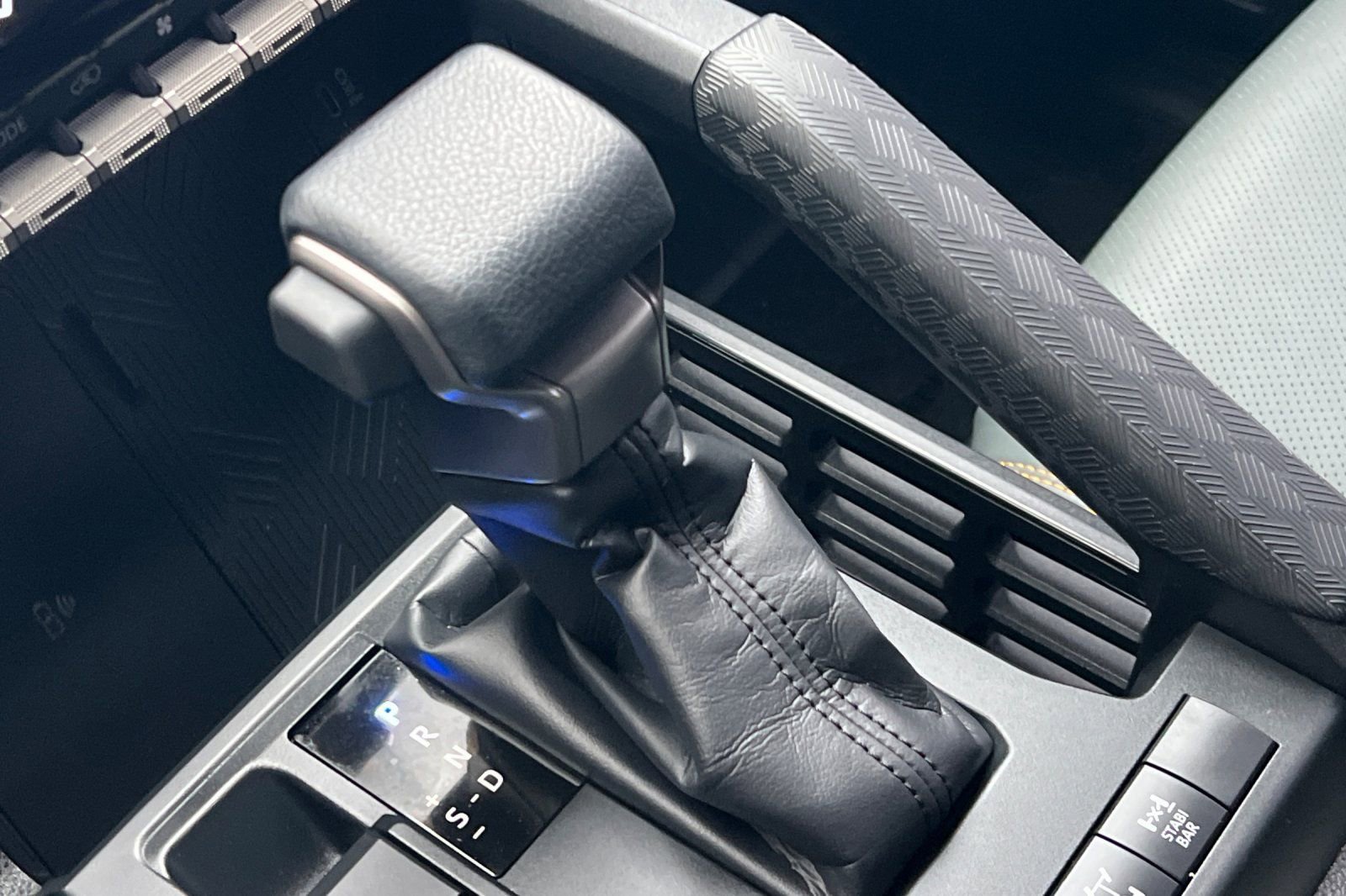 Used 2025 Toyota 4Runner Trailhunter image 18