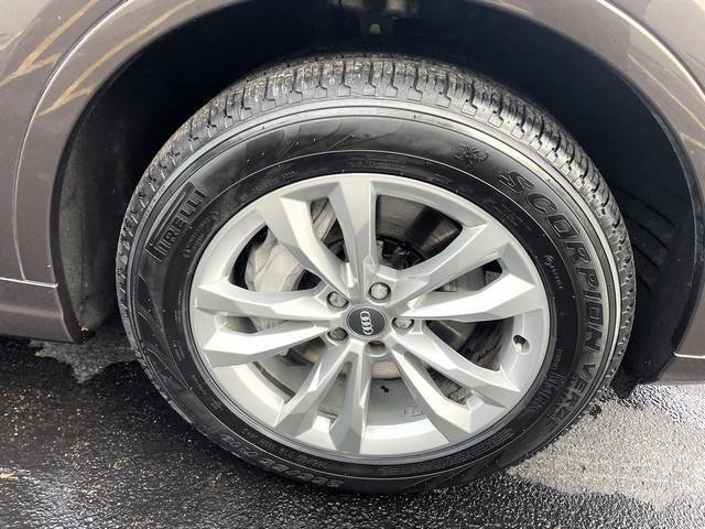 Used 2017 Audi Q7 3.0T Premium Plus w/ Premium Plus Package AWD/4WD image 57