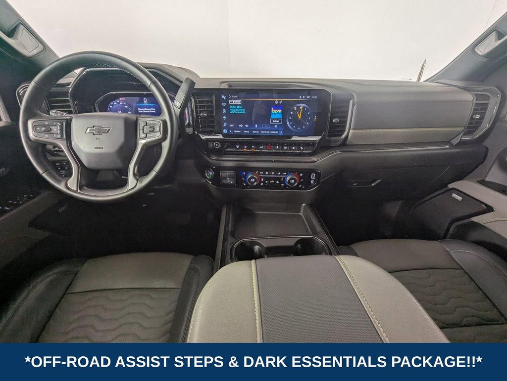 Used 2024 Chevrolet Silverado 2500 ZR2 w/ Technology Package image 16