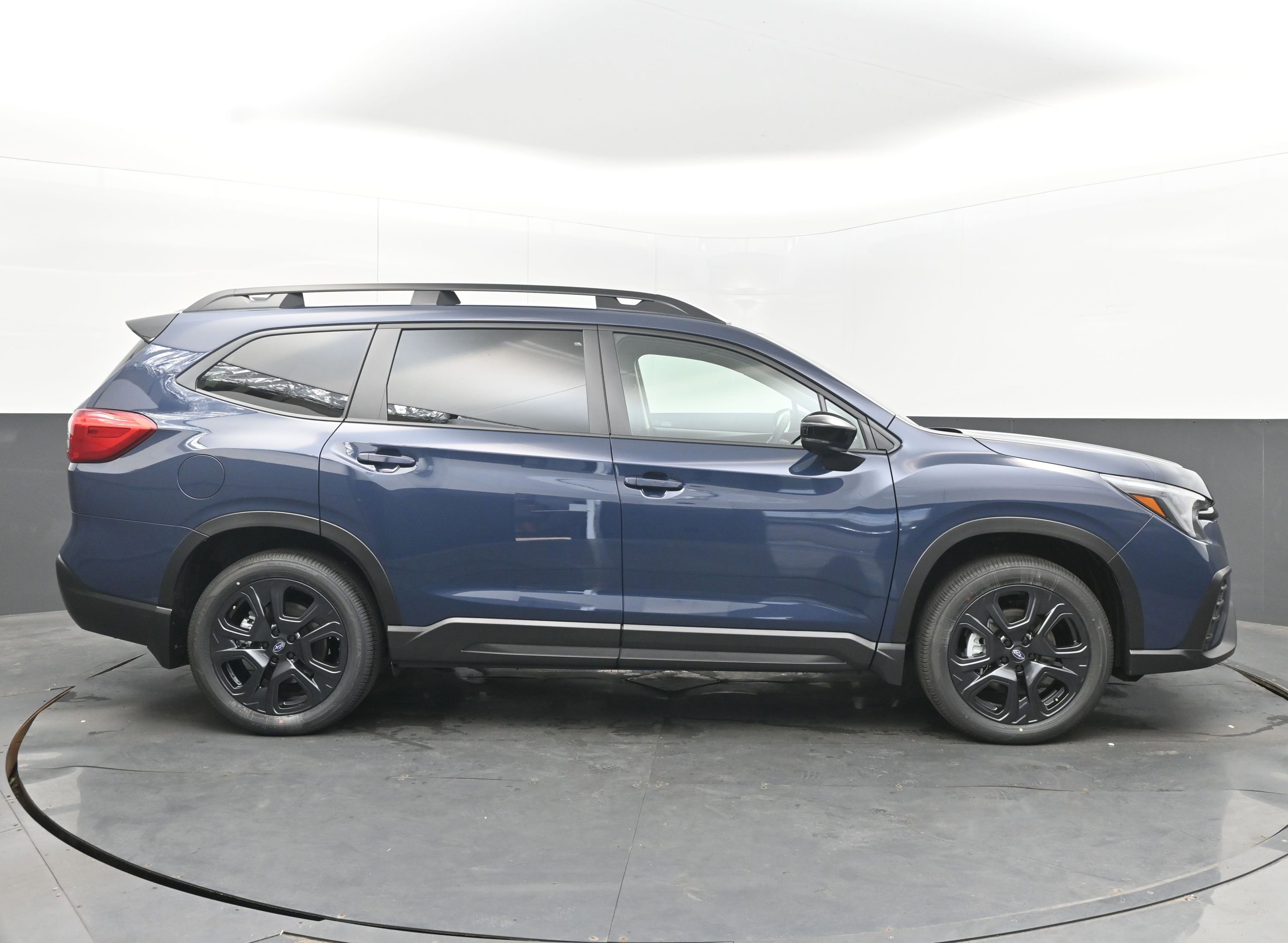 New 2025 Subaru Ascent Bronze Edition image 8