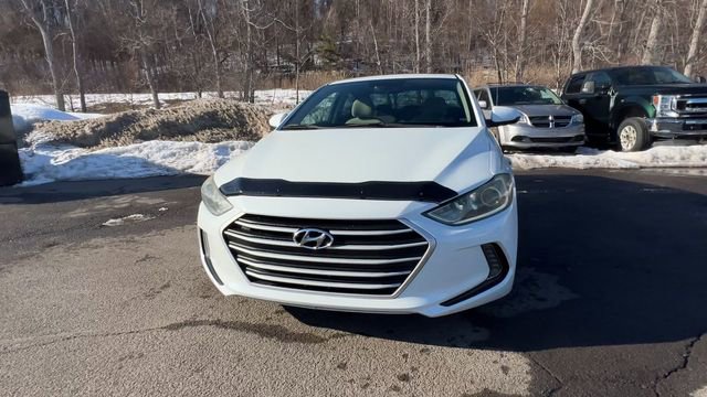 Used 2017 Hyundai Elantra Value Edition image 3