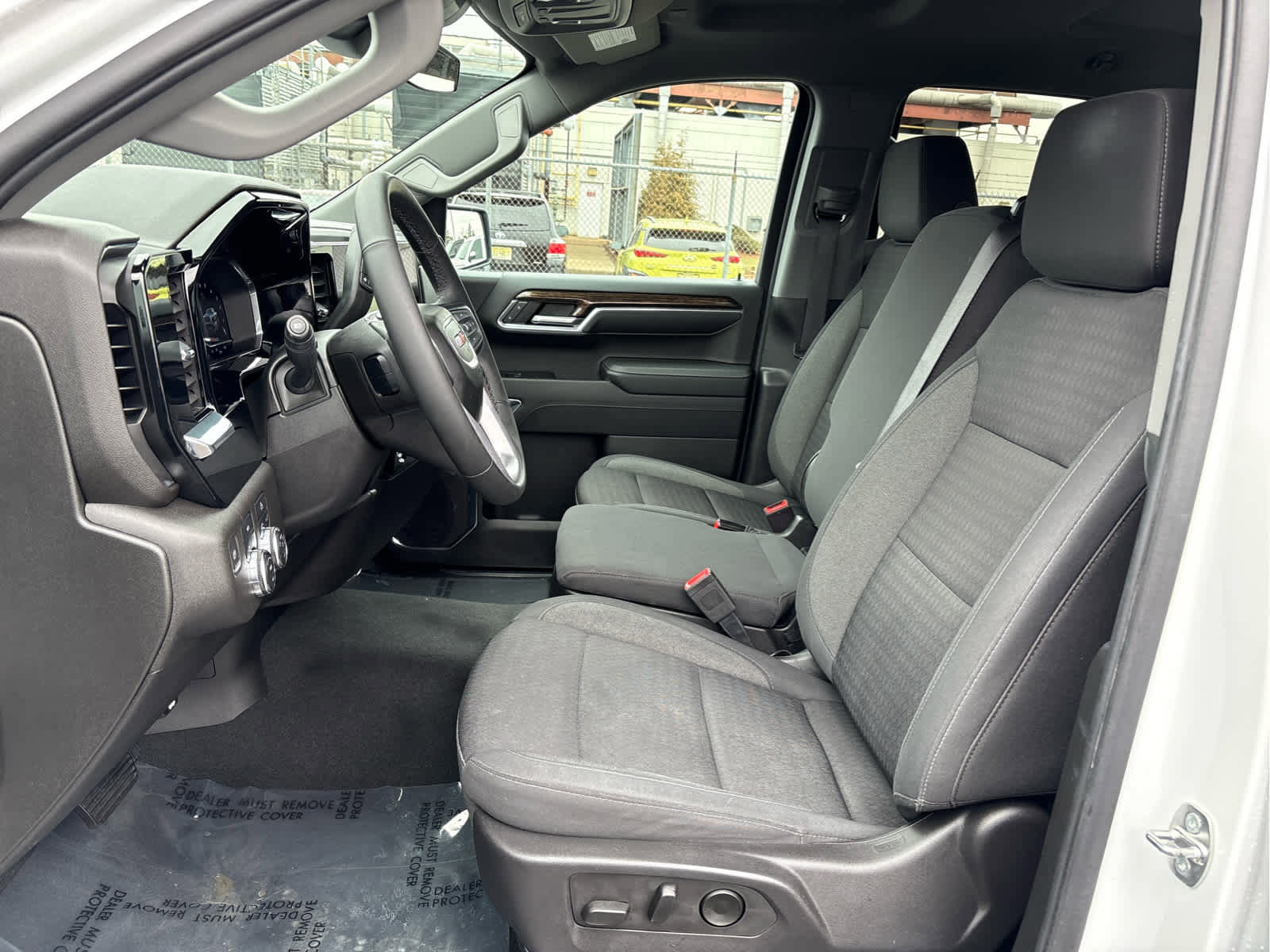 Used 2023 GMC Sierra 1500 Elevation image 16