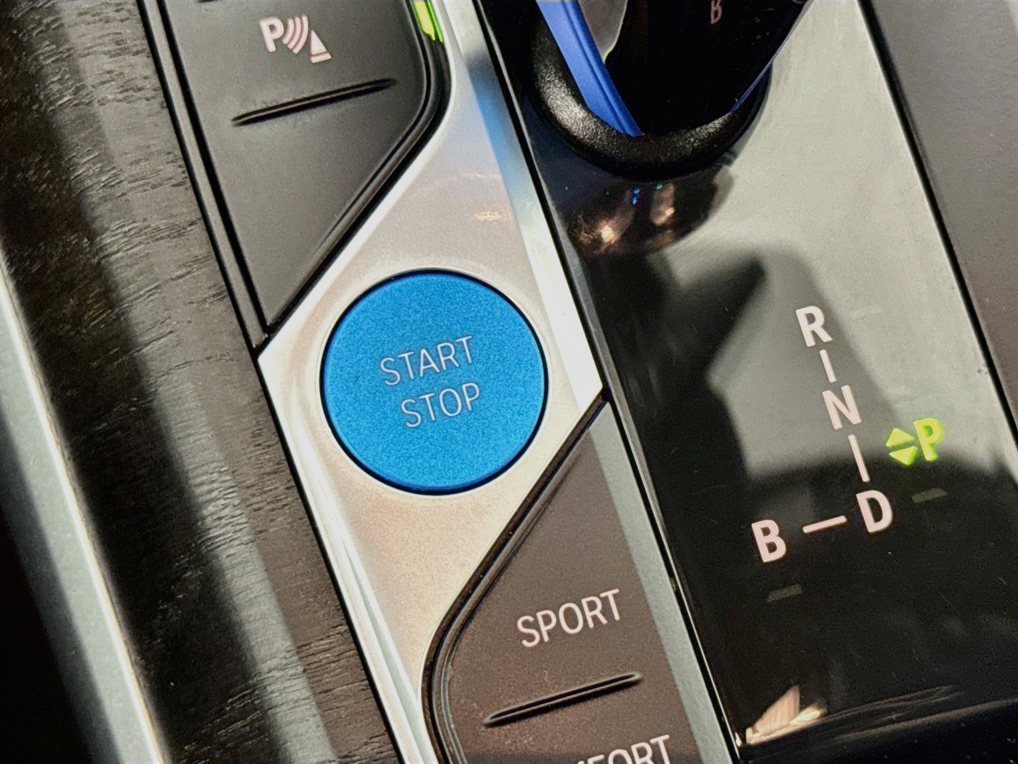 Used 2023 BMW i4 eDrive40 w/ Premium Package RWD image 19