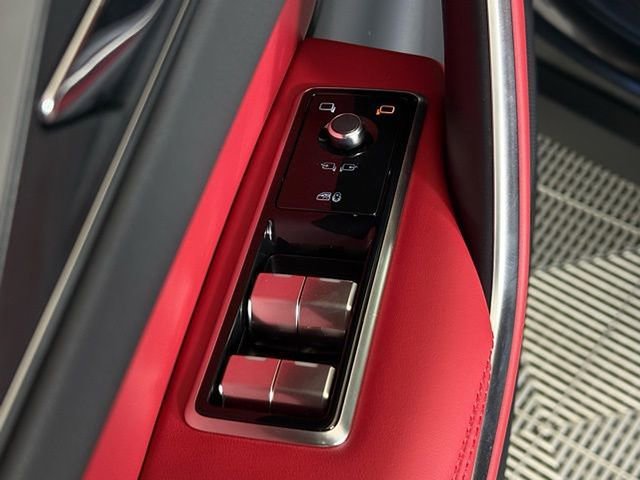 New 2026 Jaguar F-PACE R-Dynamic S image 28