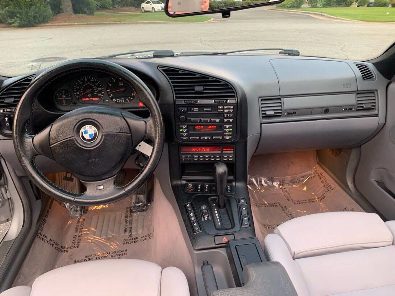 Used 1999 BMW M3 Convertible image 24