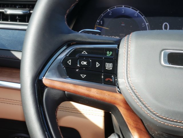 New 2025 Jeep Grand Cherokee Summit image 14