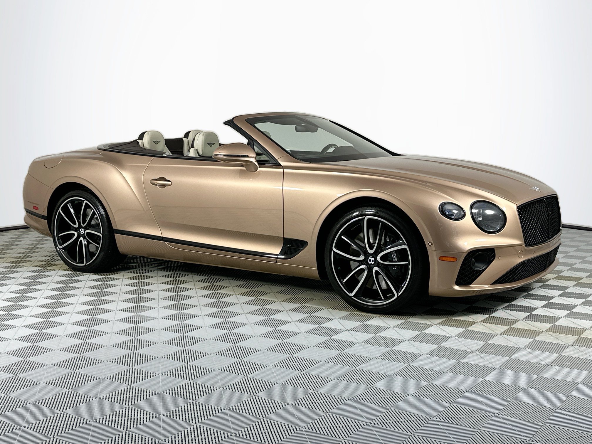 Certified 2022 Bentley Continental GT AWD/4WD image 1
