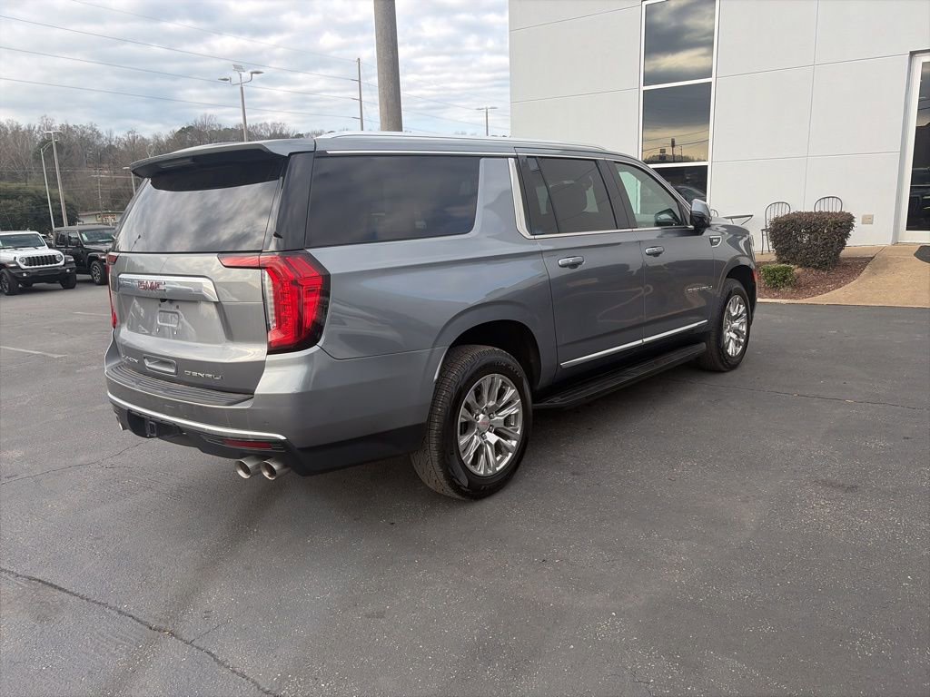 Used 2021 GMC Yukon XL Denali image 7