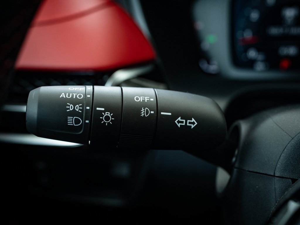 Certified 2025 Acura ADX A-Spec image 28