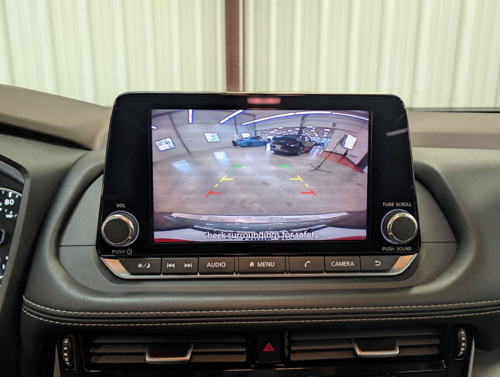 Used 2022 Nissan Rogue SV AWD/4WD image 24